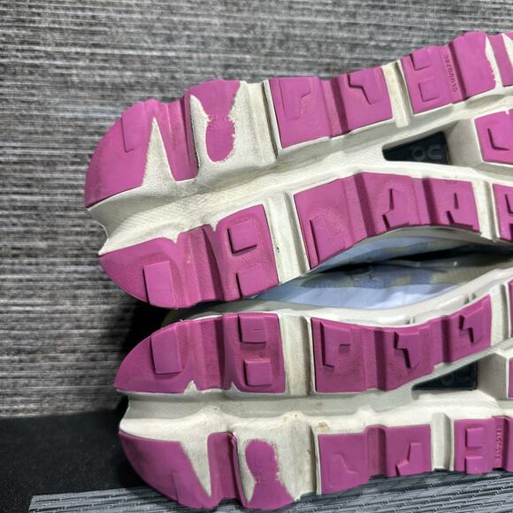 On Cloud Cloudvista Heather Rhubarb Trail Running Shoes 64.98271 - Womens 9 - Picture 15 of 16